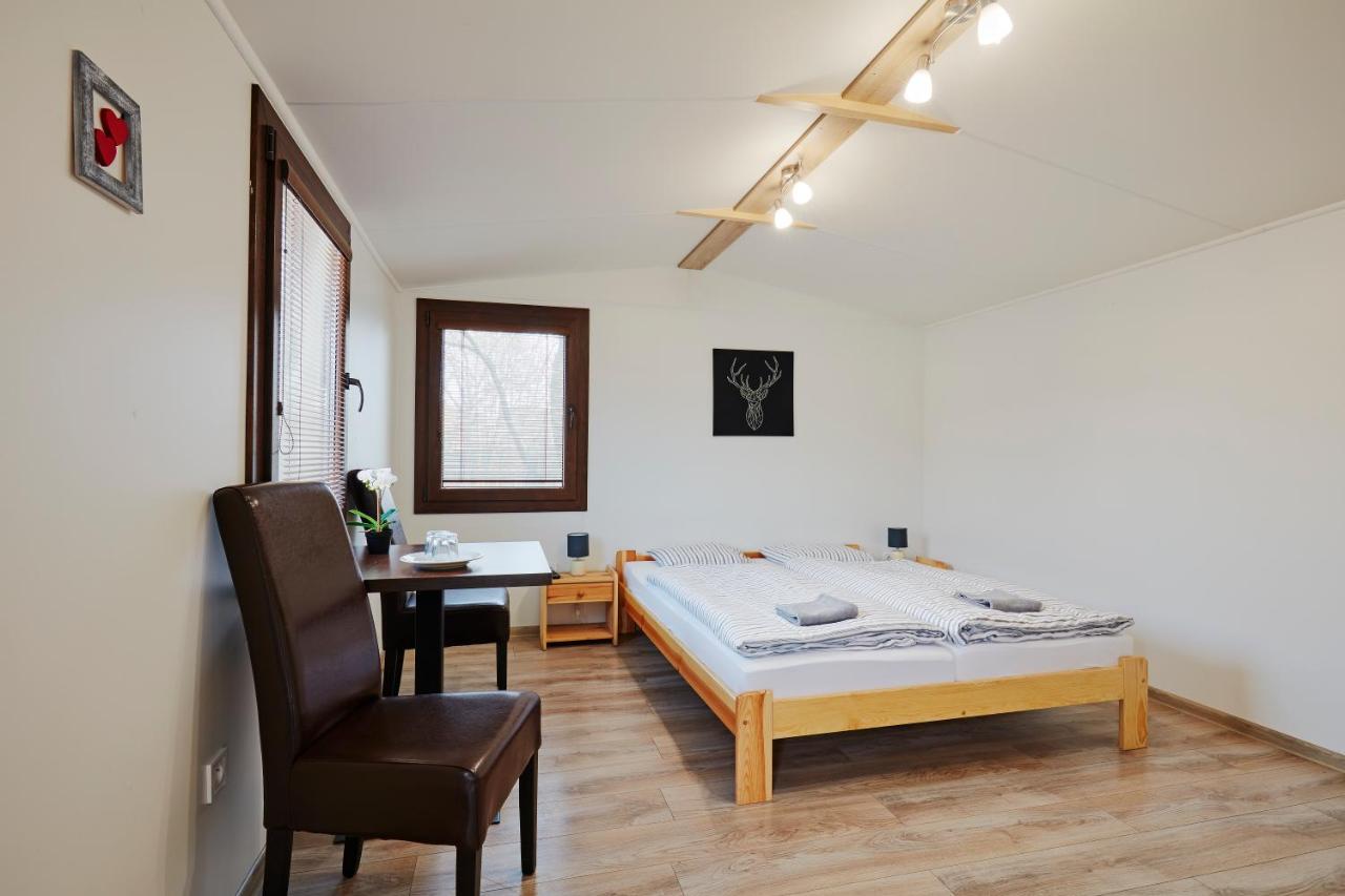 Holiday Houses Barca Кошице Экстерьер фото